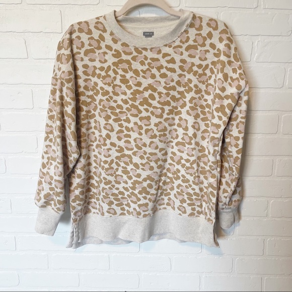 aerie Tops - Aerie Neutral Cream Animal Print Pullover Sweatshirt crew Neck Size Small